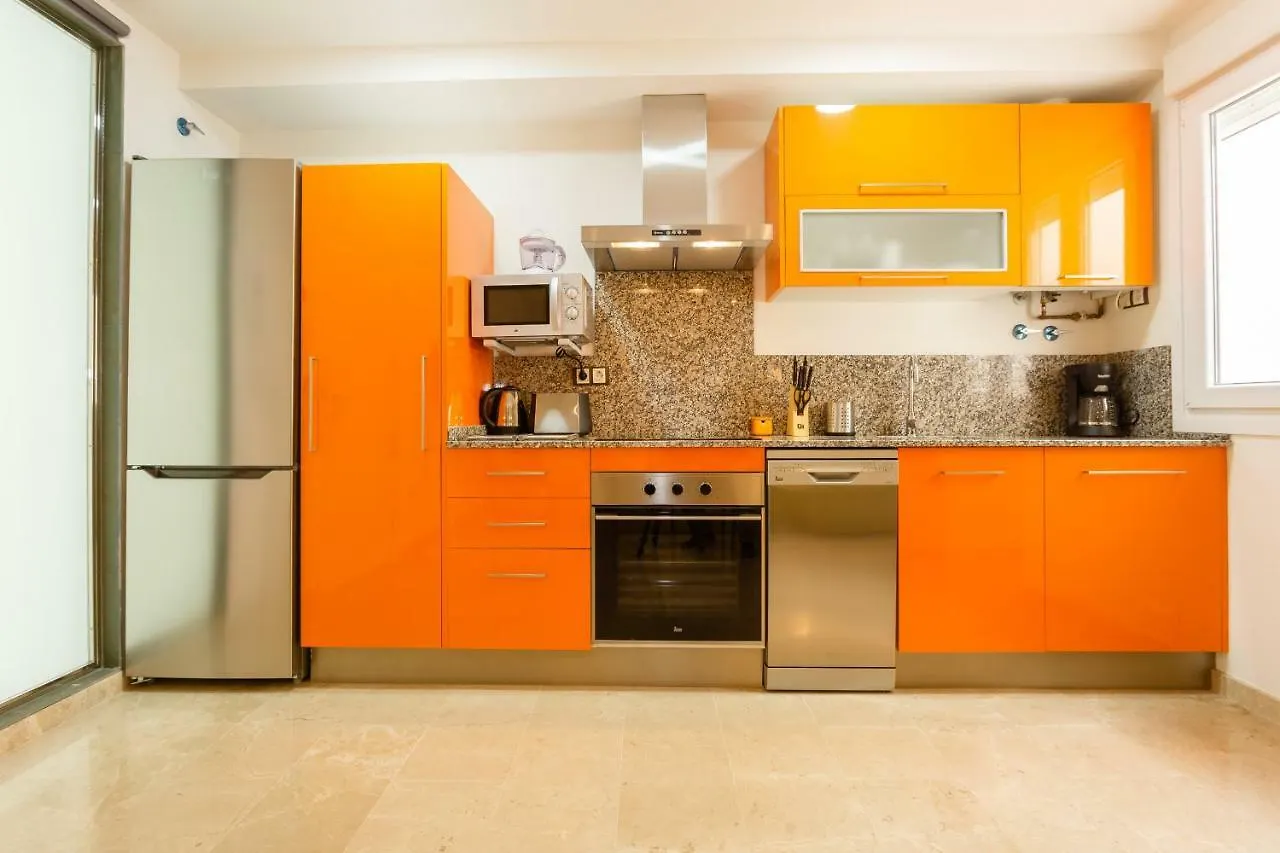 Apartamento La Sorpresa del GENOVES by Cadiz4Rentals